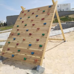 015 Balancing & Climbing