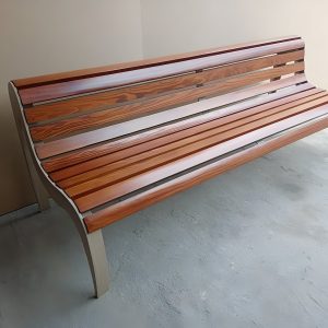 Bench 010