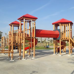 008 Play Structure